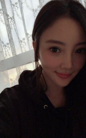 李小璐性感视频,瞬间引发网络热议