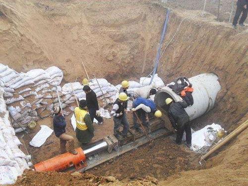 市政顶管施工视频